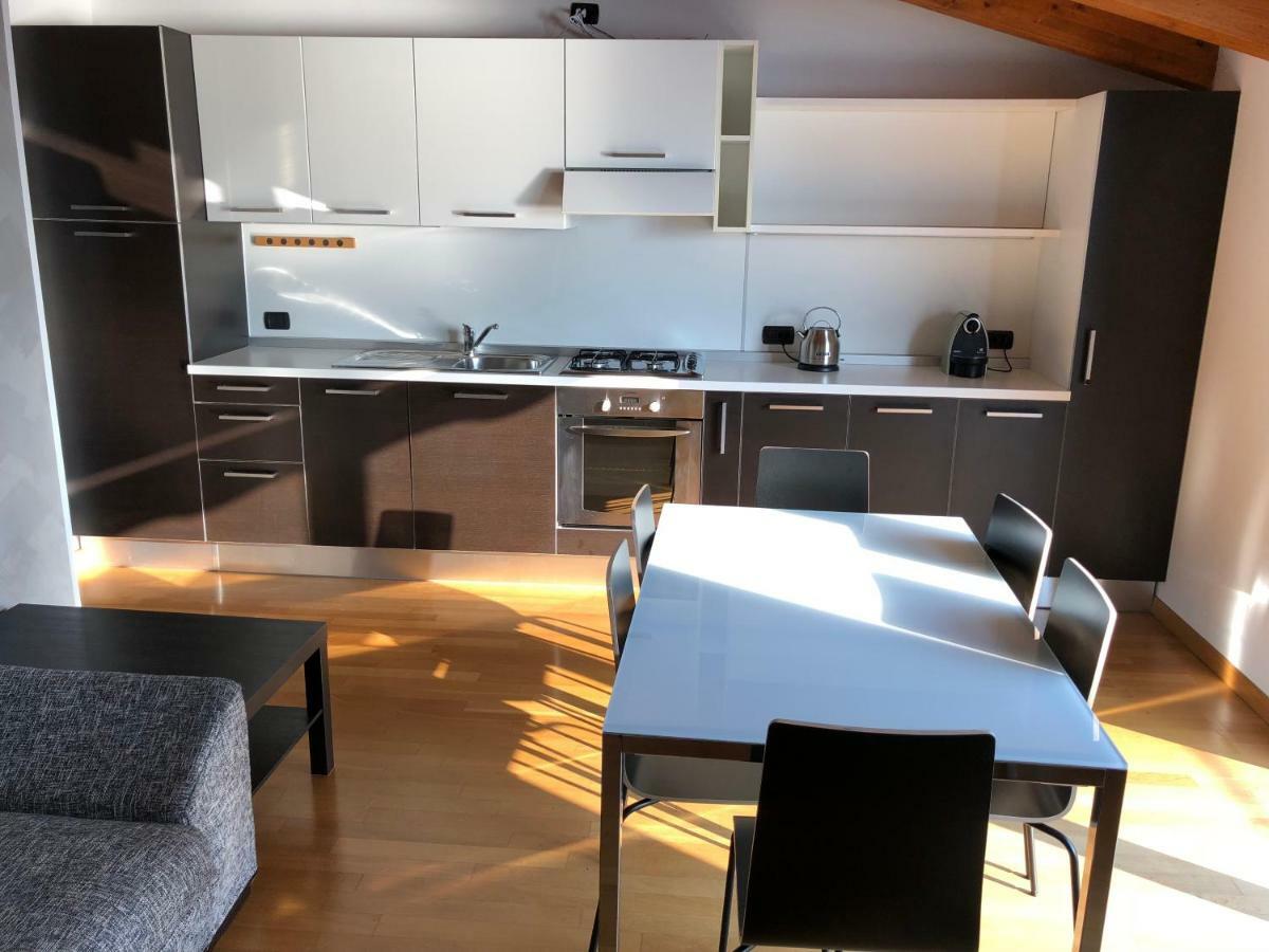 La Valletta Suite Дервио Экстерьер фото